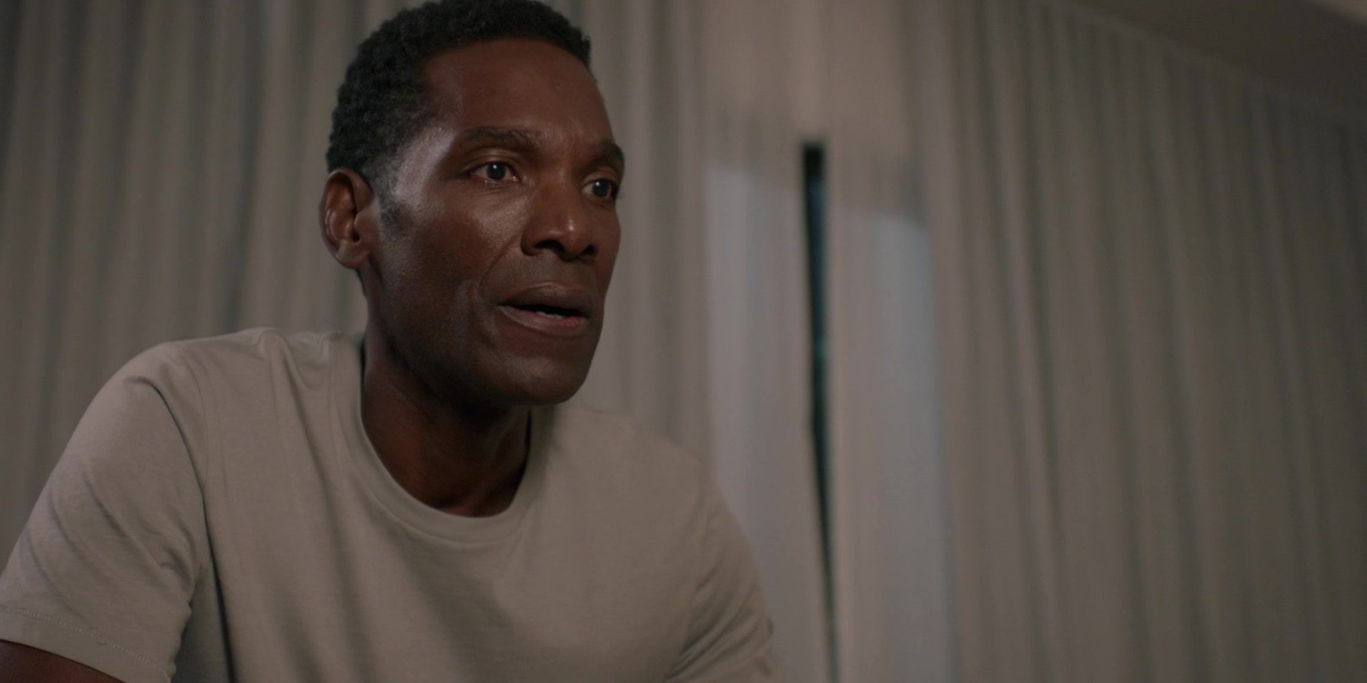 All_American_04x01_0126.jpg