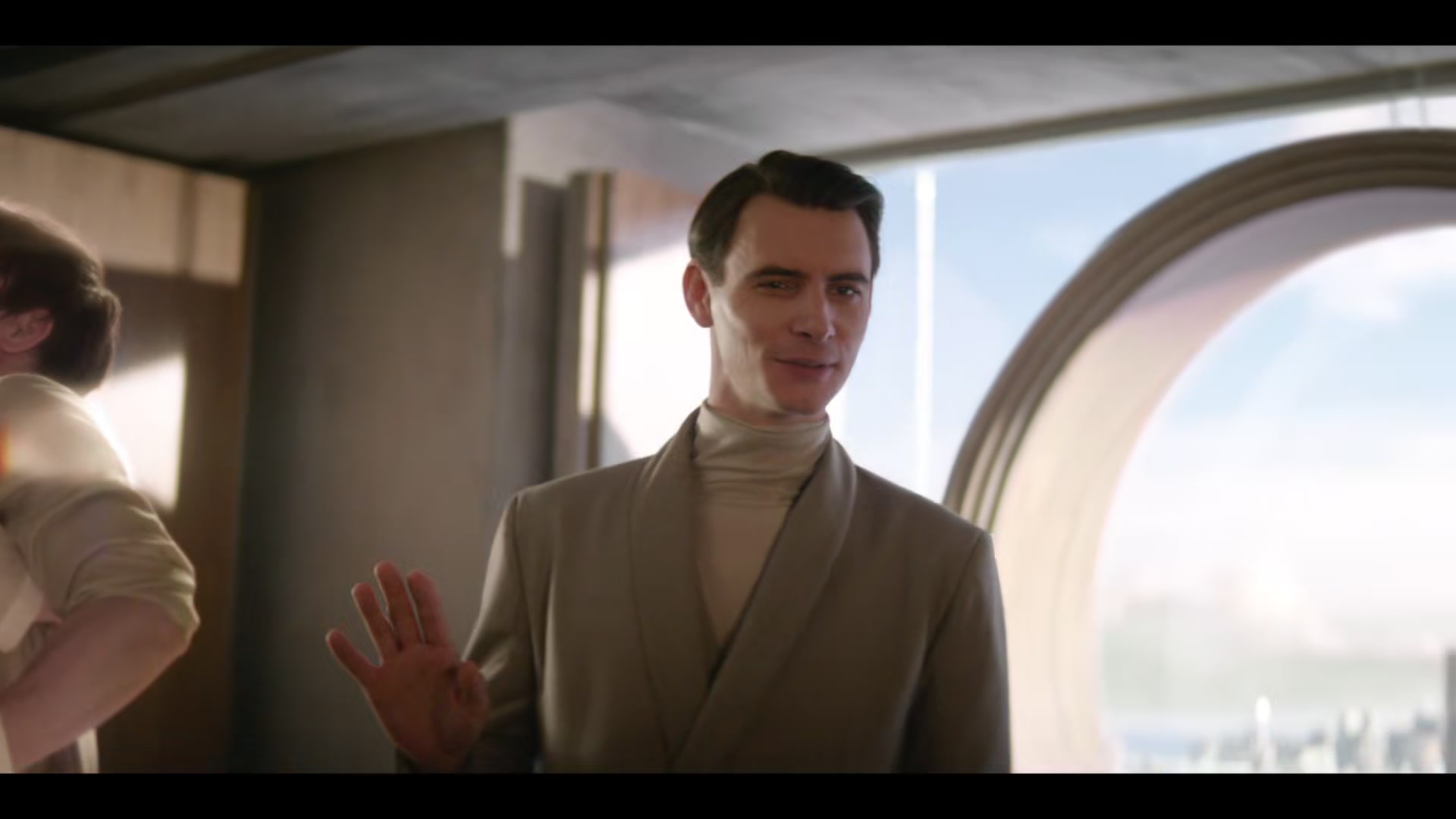 Brave_New_World_S01E01_0183.jpg