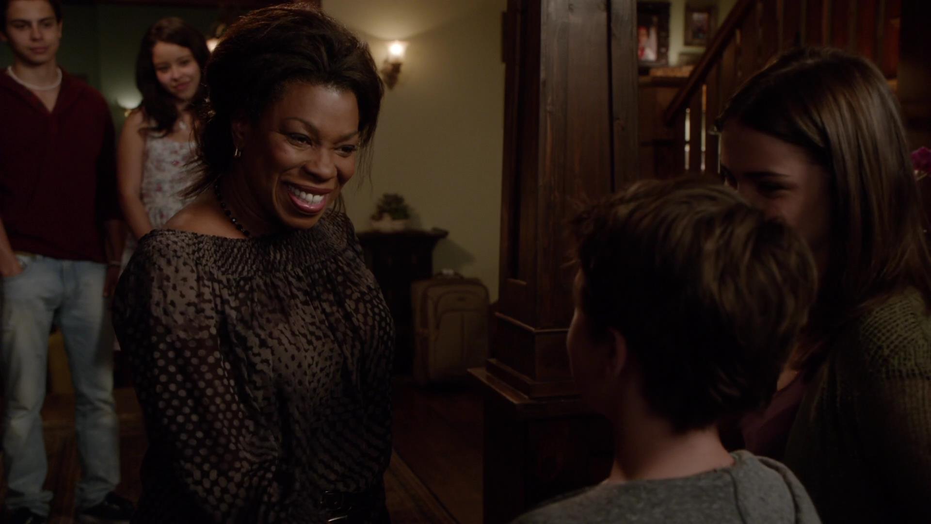 TheFosters104-0419.jpg