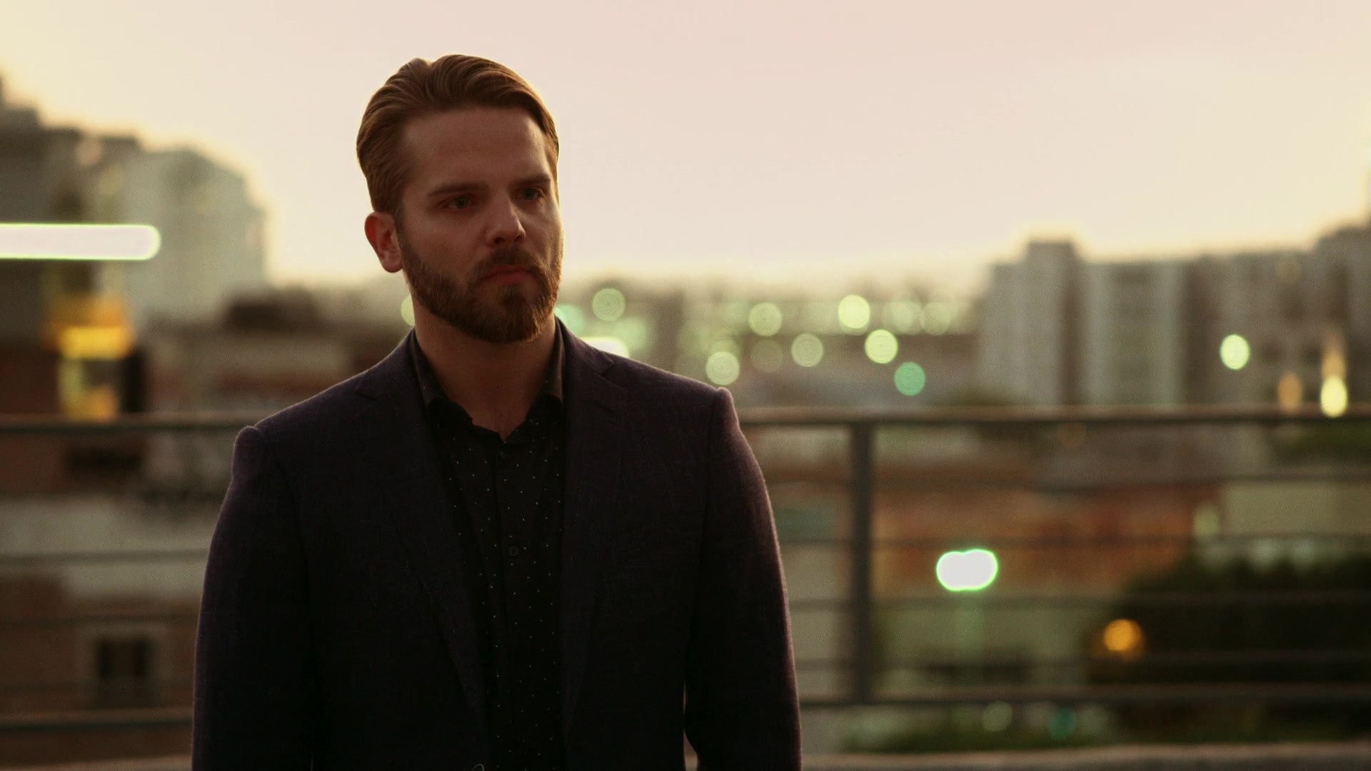 Good_Trouble_S02E16_2059.jpg