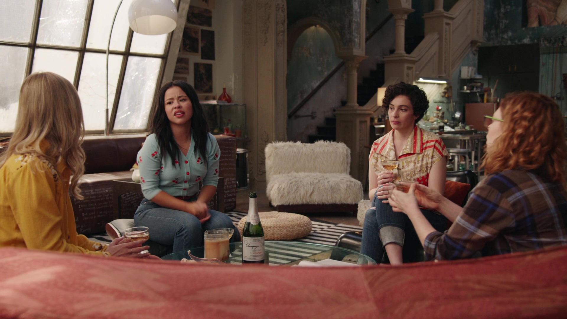 Good_Trouble_S03E03_0268.jpg