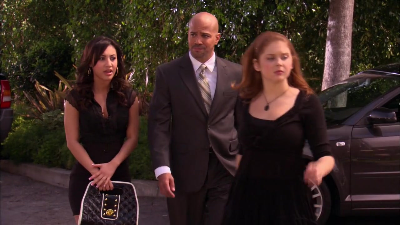 The_Secret_Life_of_the_American_Teenager_S02E03_1786.jpg