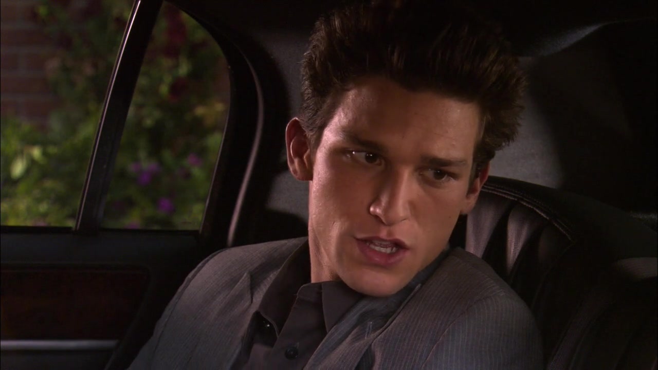 The_Secret_Life_of_the_American_Teenager_S02E03_1937.jpg