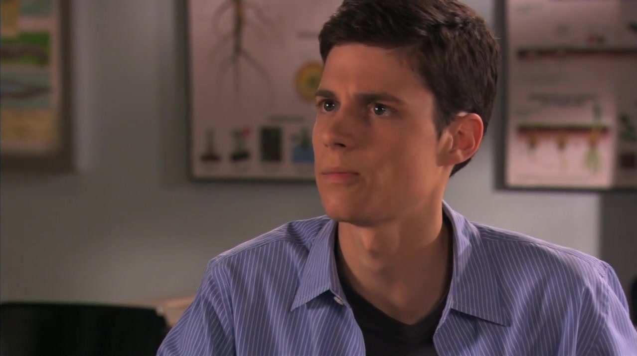 The_Secret_Life_of_the_American_Teenager_S02E06_0116.jpg