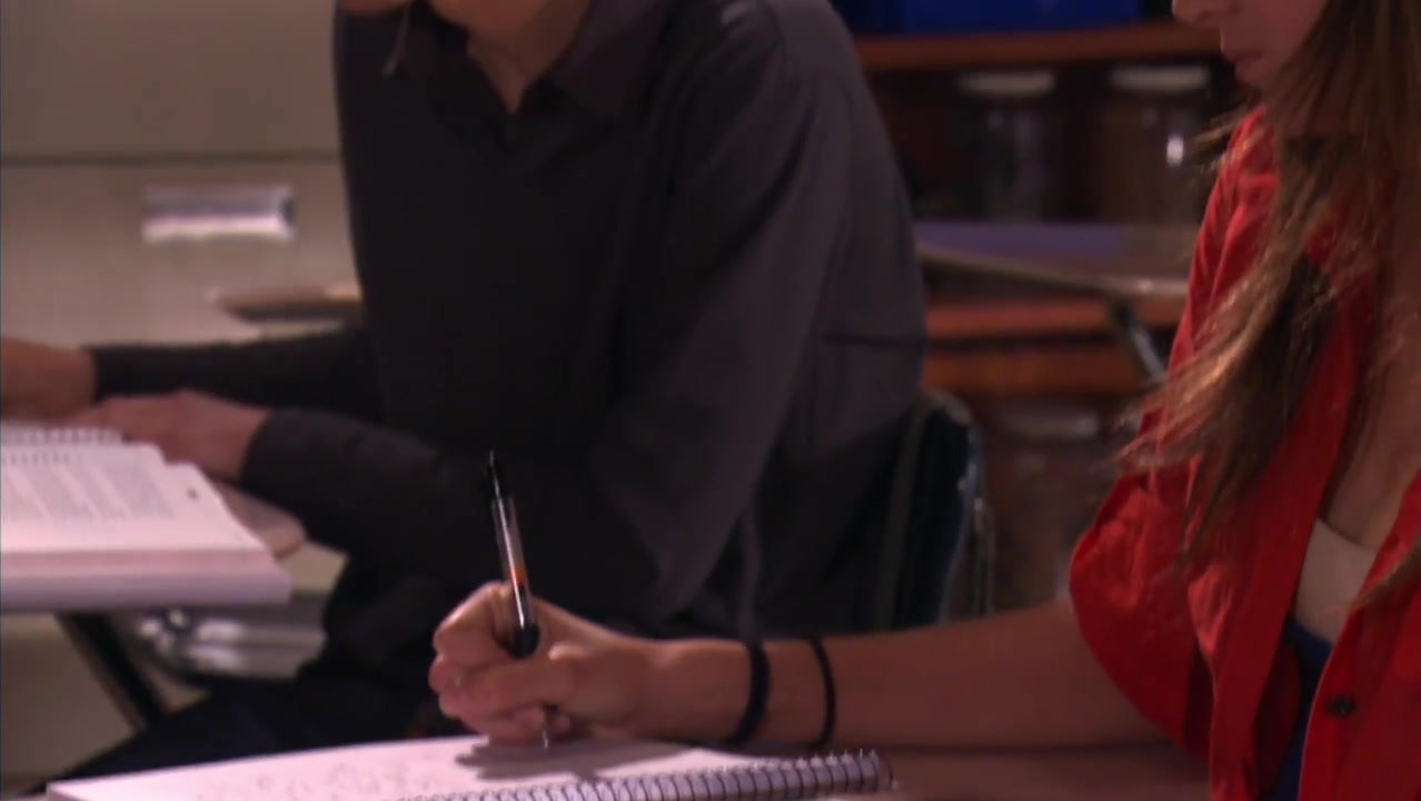 The_Secret_Life_of_the_American_Teenager_S02E07_1827.jpg