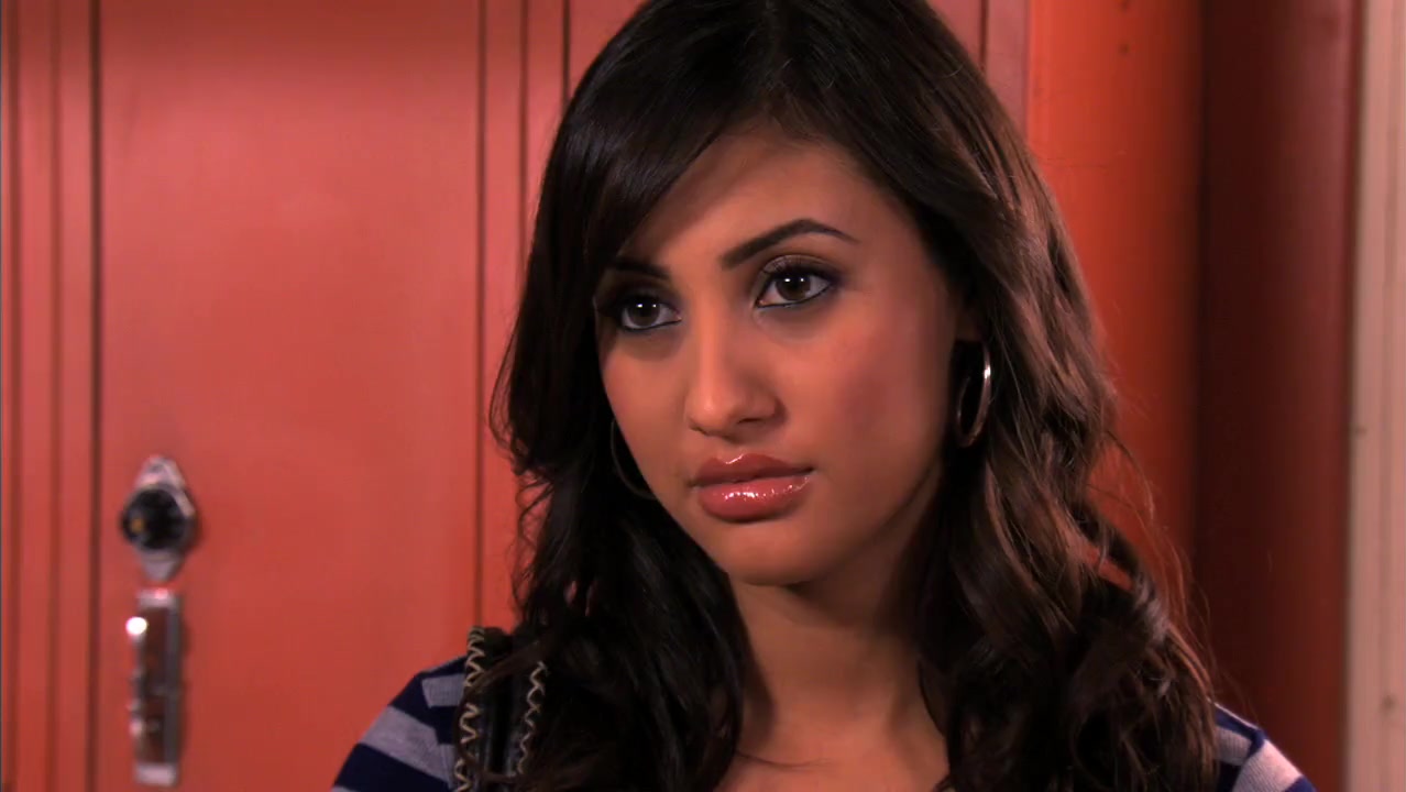 The_Secret_Life_of_the_American_Teenager_S02E10_0513.jpg