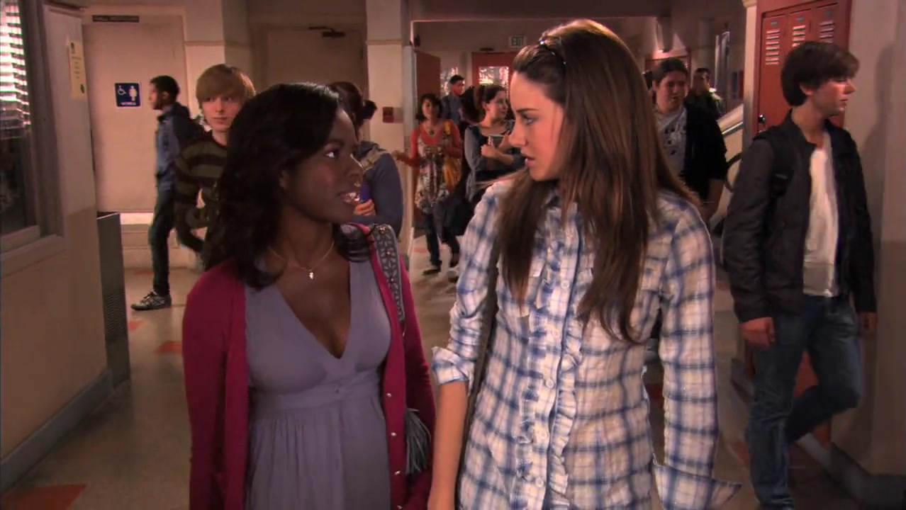 The_Secret_Life_of_the_American_Teenager_S02E10_0586.jpg