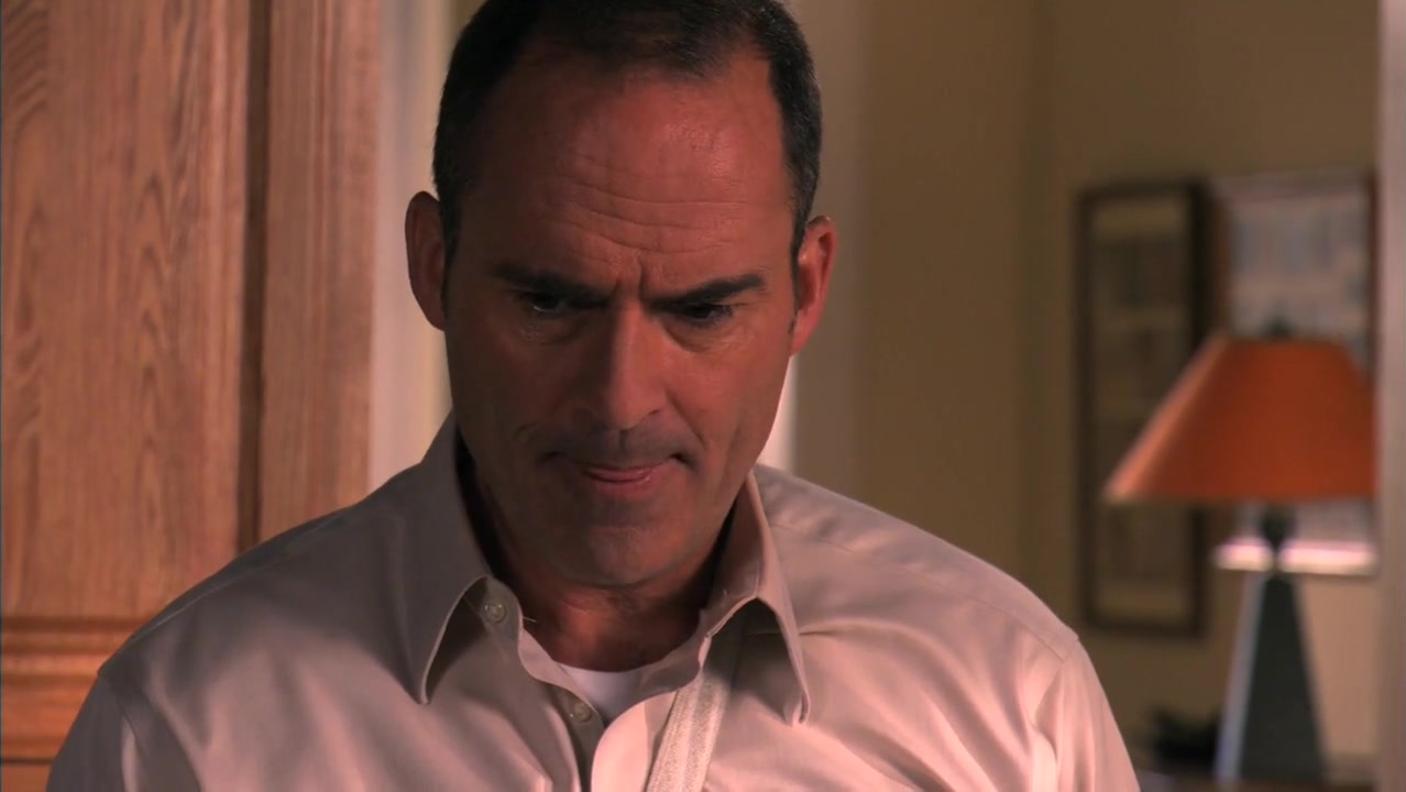 The_Secret_Life_of_the_American_Teenager_S02E10_0837.jpg