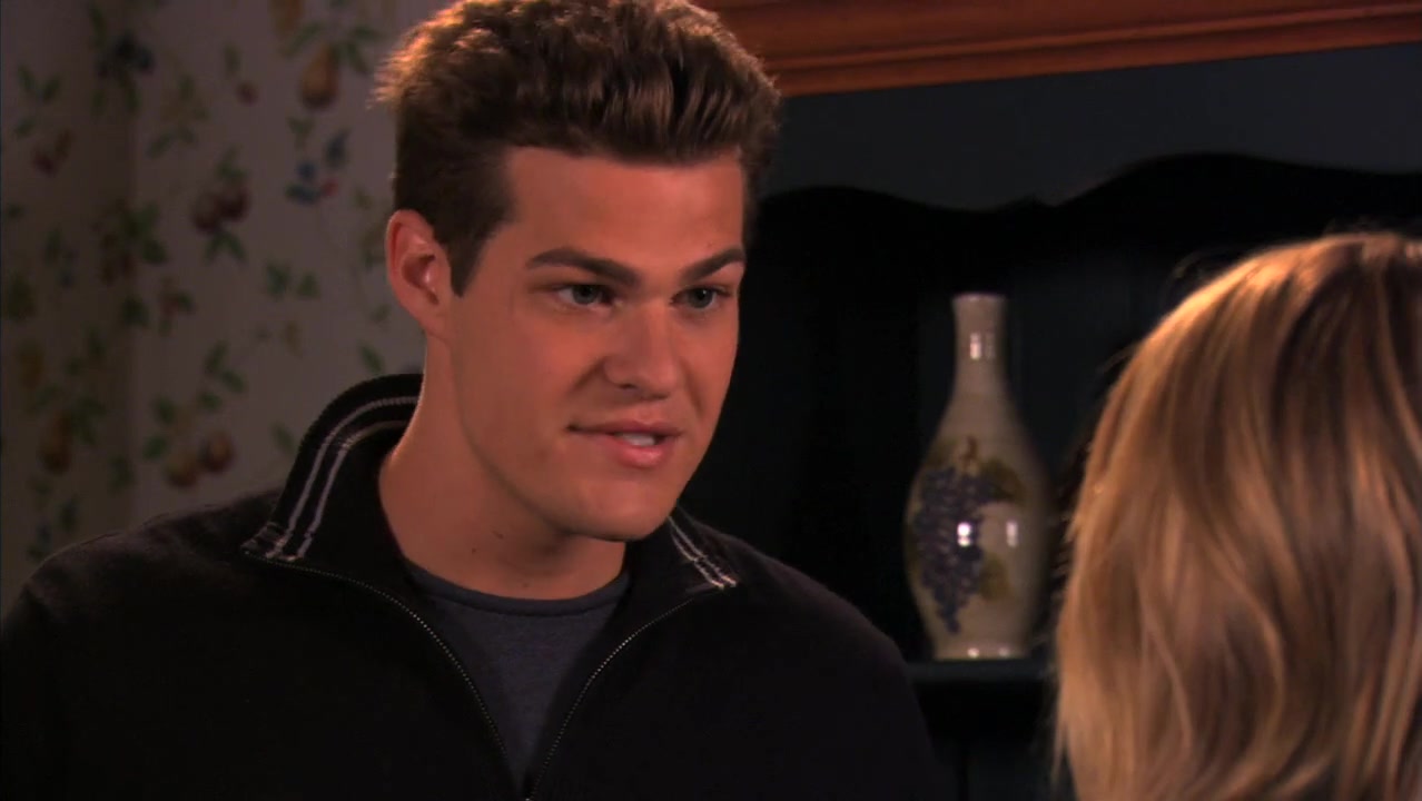 The_Secret_Life_of_the_American_Teenager_S02E10_0984.jpg