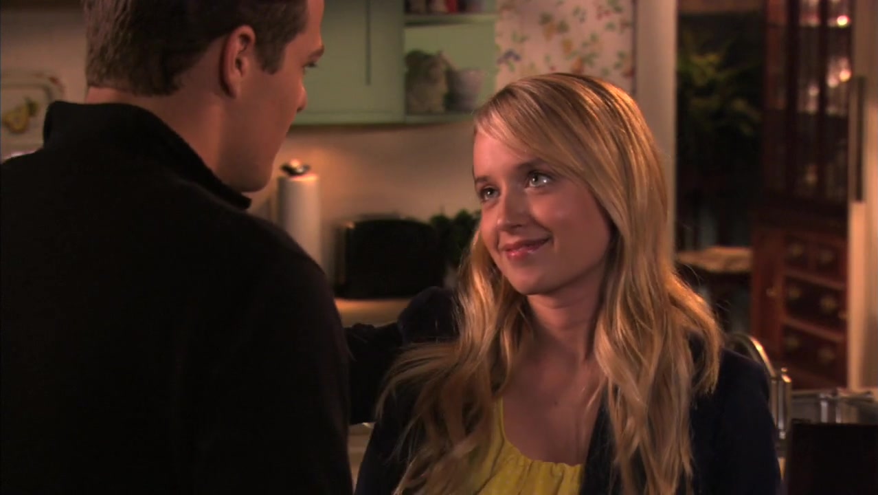 The_Secret_Life_of_the_American_Teenager_S02E10_0994.jpg