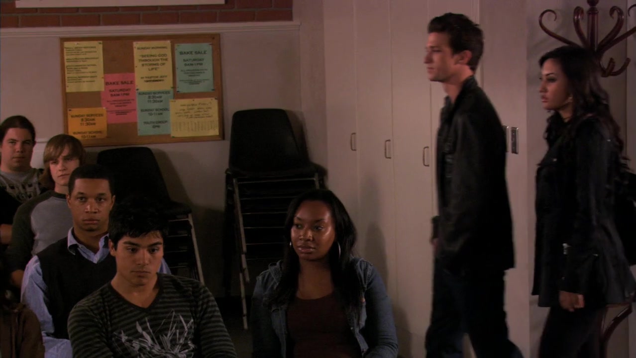 The_Secret_Life_of_the_American_Teenager_S02E10_1274.jpg