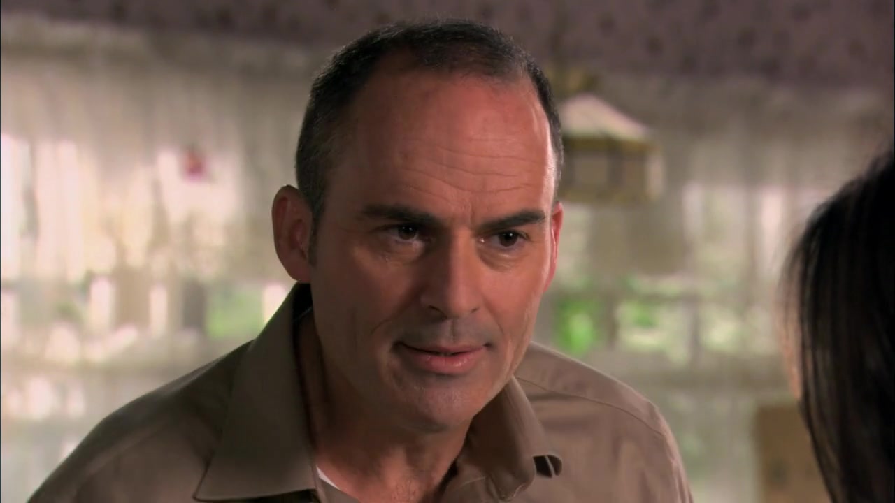 The_Secret_Life_of_the_American_Teenager_S02E11_0106.jpg