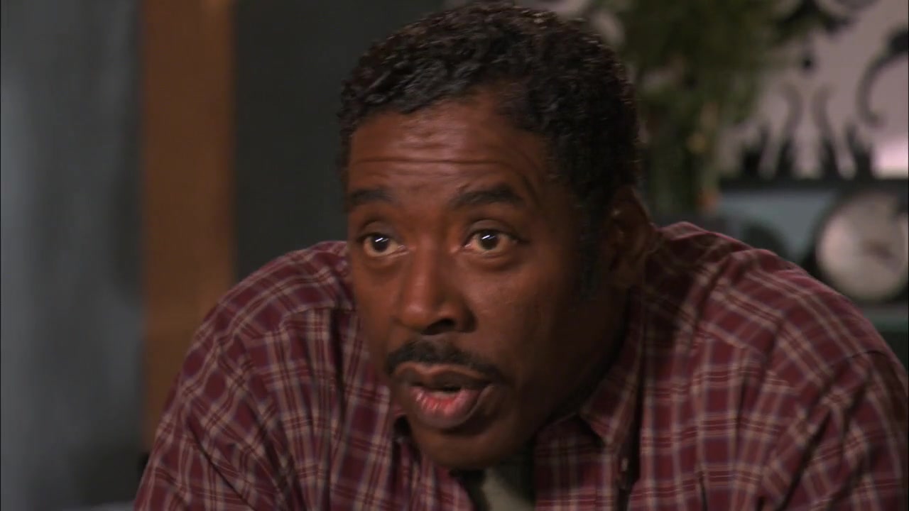 The_Secret_Life_of_the_American_Teenager_S02E12_1035.jpg