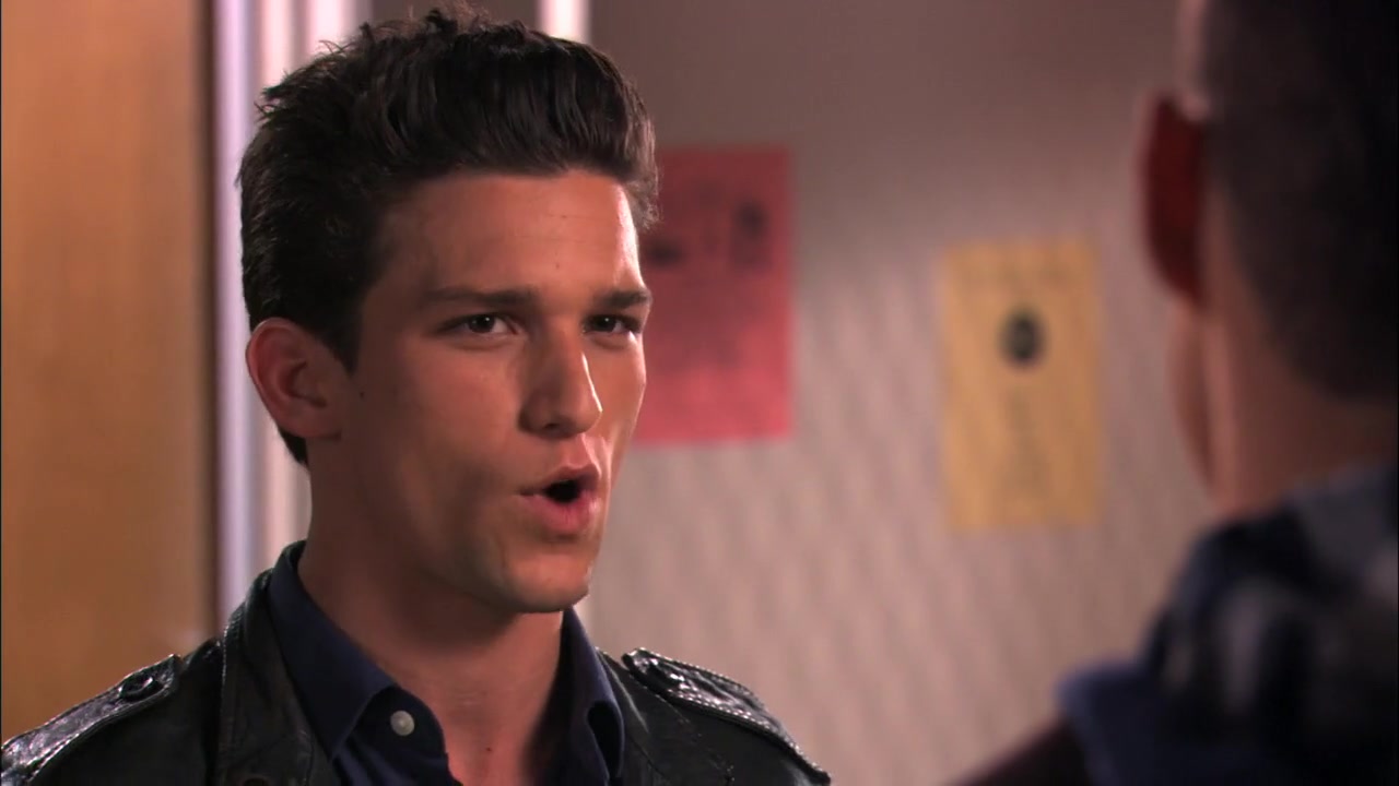 The_Secret_Life_of_the_American_Teenager_S02E13_0491.jpg