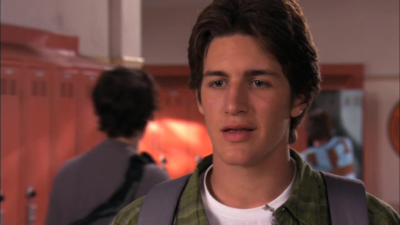 The_Secret_Life_of_the_American_Teenager_S02E13_0523.jpg