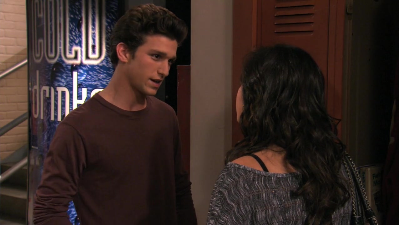 The_Secret_Life_of_the_American_Teenager_S02E20_0080.jpg