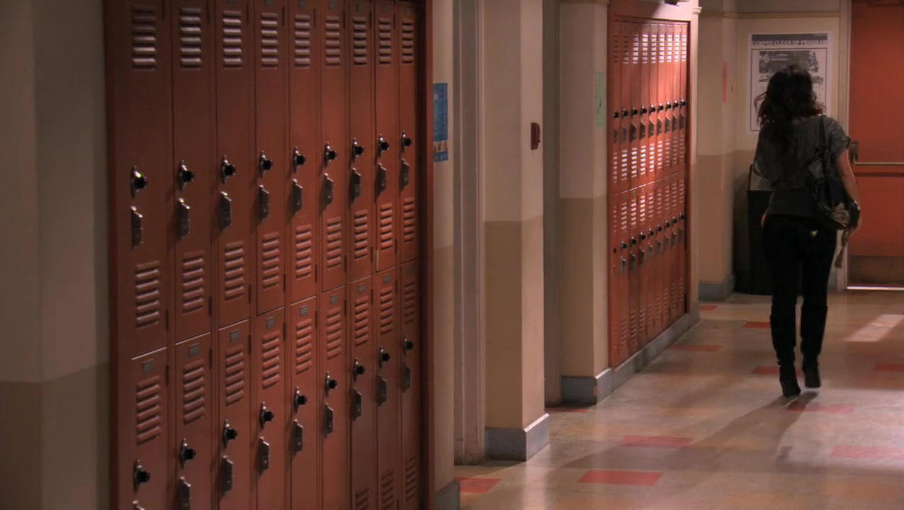 The_Secret_Life_of_the_American_Teenager_S02E20_0124.jpg