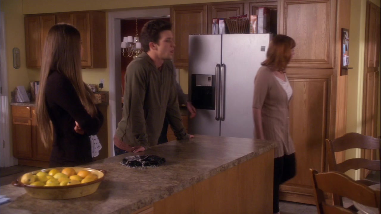 S05E02_720p_1642.jpg